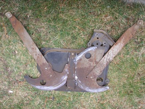 1992 Ford Bronco - front side of swing arms.