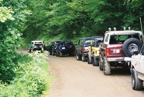 1991 Ford Bronco - lined up for the trails