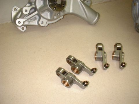 1970 Ford Mustang - T&D rocker arms and an Edelbrock aluminum water pump modified by Jim Barillaro's shop.