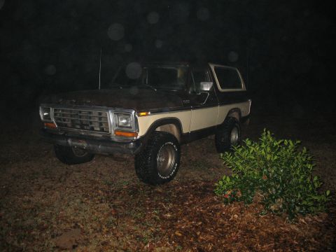 1993 Ford Bronco - One more sucky night pic