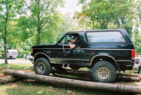1991 Ford Bronco - James on the logs