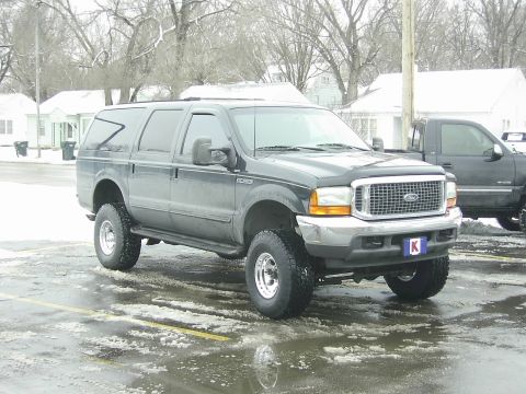 2000 Ford Excursion photo