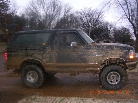 Wheeling - 1994 Ford Bronco