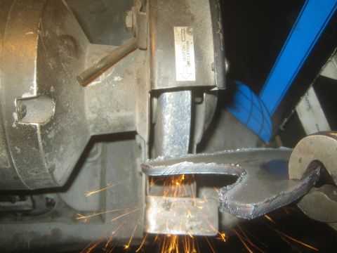 1990 Ford Bronco - Here I'm trying to grind them down to look pretty.