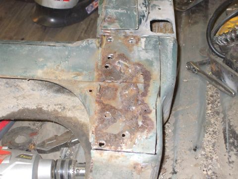 1995 Ford Bronco - passenger rear support corner I'm putting in after the rust is repaired here