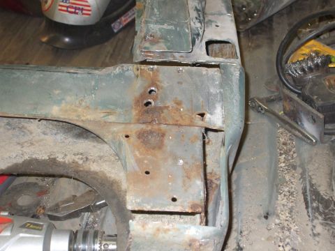 1995 Ford Bronco - rust cut out
