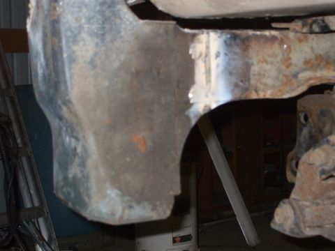 1995 Ford Bronco - passenger rear support welded in, now for a coat of rust bullet befor the floor gets welded back down.