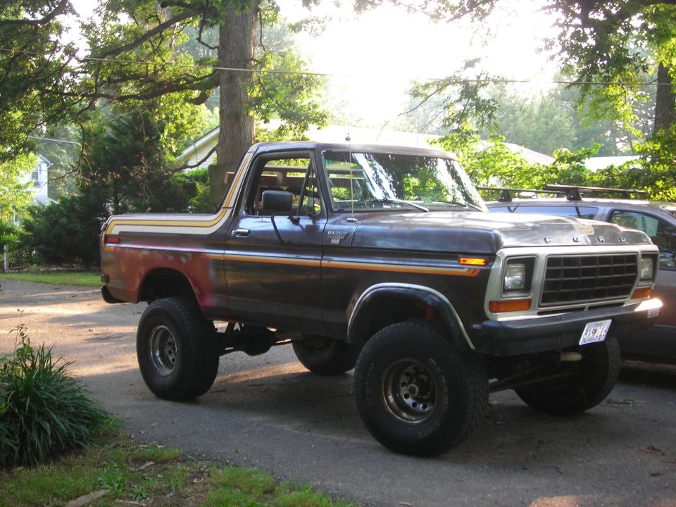 1978 Ford Bronco with custom paint stripes and lifted suspension