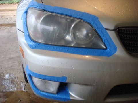 2001 Lexus IS 300 - Step 3: 1500 grit sandpaper (on headlight, foglight still has 1000 grit)