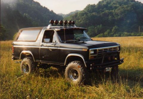 1982 Ford Bronco “Unruly”