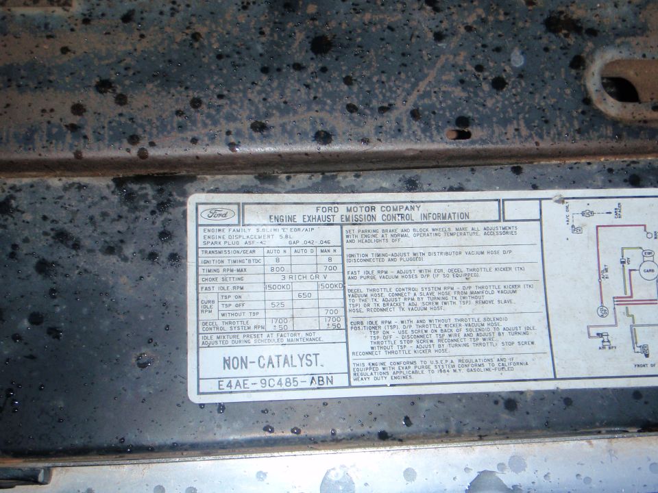 Ford engine exhaust emission control information label, non-catalyst, part E4AE-9C485-ABN