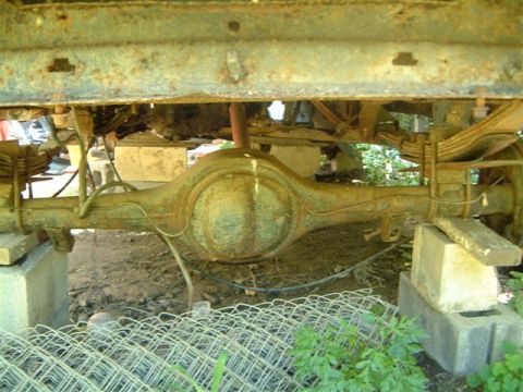 1982 Ford Bronco - Ford 9". This is definately stronger than the 8.8 in my good bronco. So this is a definate swap when I go after gears.