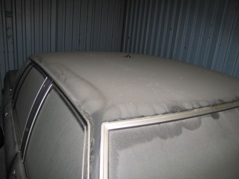 1991 Ford LTD Crown Victoria - Photograph of a vehicle roof, not a technical document.