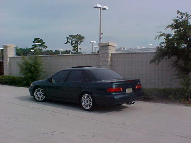 1995 Ford Taurus “EvilBull”
