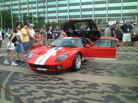 2004 Ford GT photo