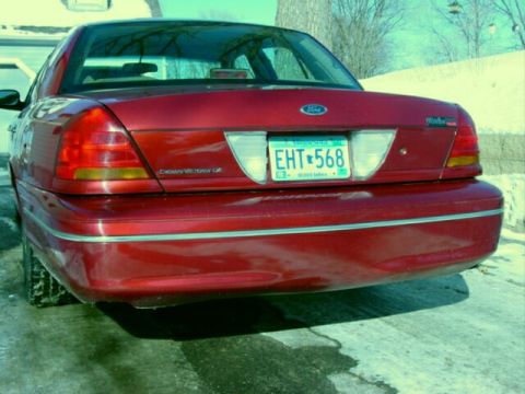 1999 Ford Crown Victoria photo
