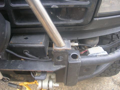 1996 Ford Bronco - 1/4" plate drilled and tapped for mounting