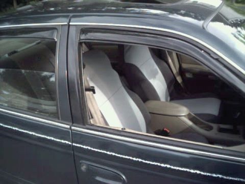 1995 Ford Taurus photo