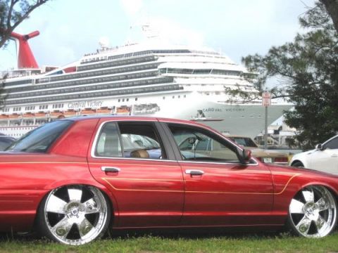 2001 Ford Crown Victoria “GUCCI VIC”
