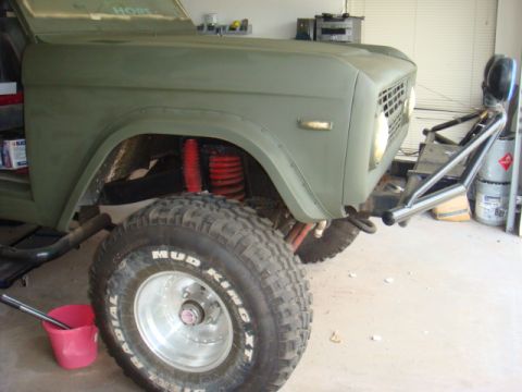 1971 Ford Bronco - 35 x 12.50 Mud Terrains on polished aluminum wheels