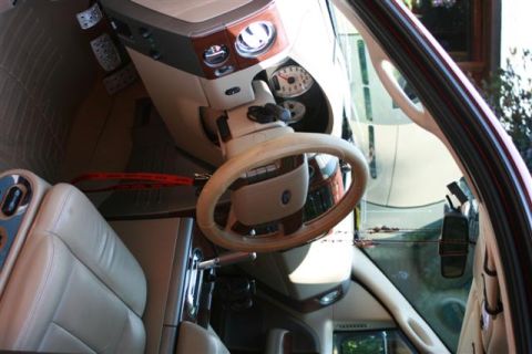 2006 Ford F-150 - Interior view of a 2006 Ford F-150, showing the dashboard, steering wheel, and seats.