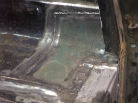 1995 Ford Bronco - passenger side welded in place