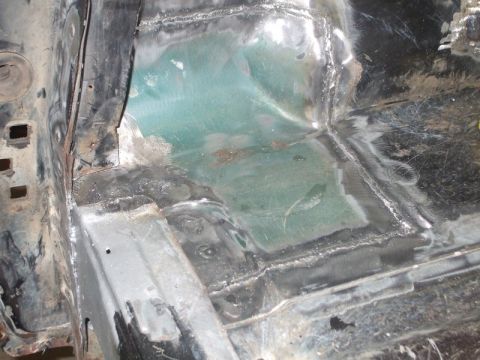 1995 Ford Bronco - drivers side welded in place