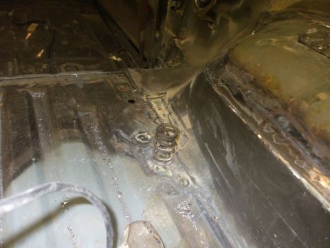 1995 Ford Bronco - all the bolts rusted solid, I broke 6 out of 8 so I replaced all the seat and seat belts with grade 8