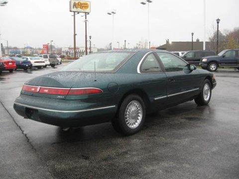 1994 Lincoln Mark VIII photo