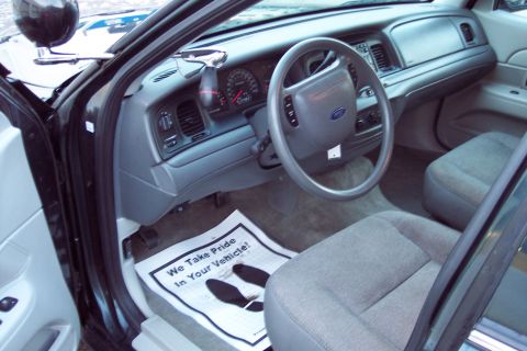 2001 Ford Crown Victoria