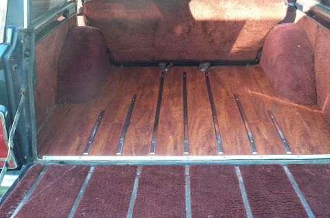 1987 Jeep Grand Wagoneer photo