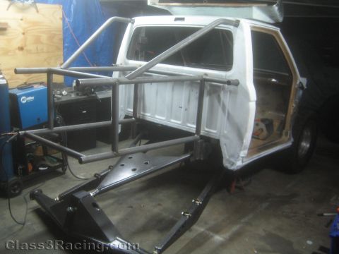 1990 Ford Bronco - The tube work get serious. Bummer I was working & could'nt be there.