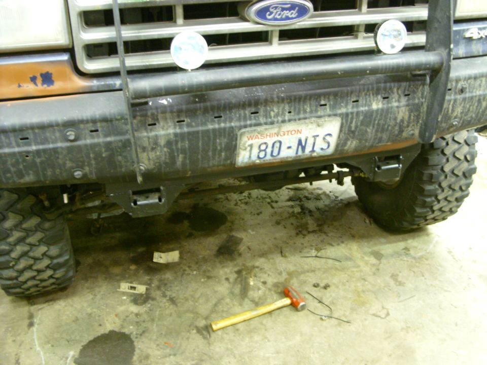 1988 Ford Bronco front bumper with Washington license plate 180-NIS
