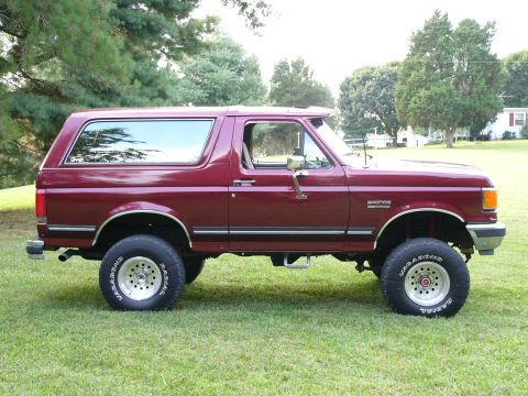 1987 Ford Bronco photo