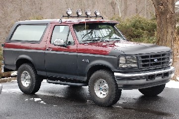 1996 Ford Bronco “Helga”