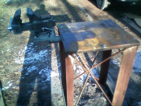2006 Ford F1 - welding table for sale pictured with optional vice