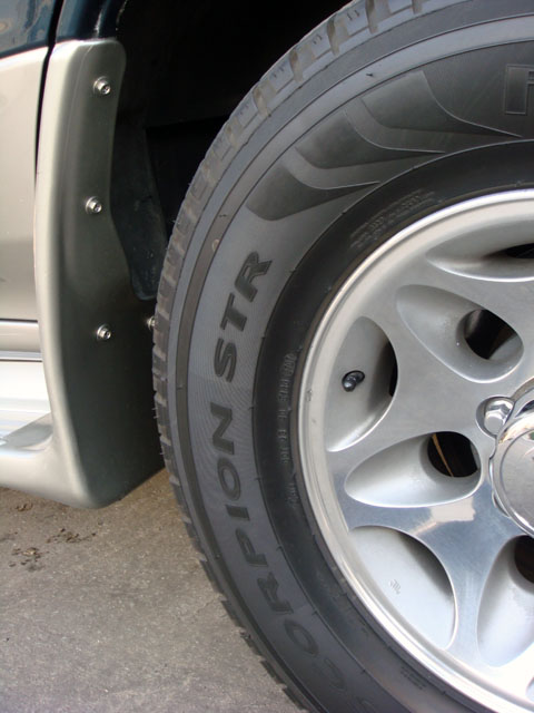 2000 Mitsubishi Montero “P”