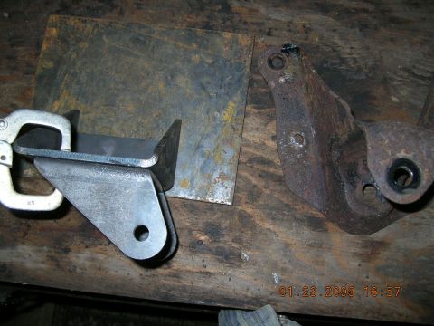 1997 Ford F-250 - spring hanger