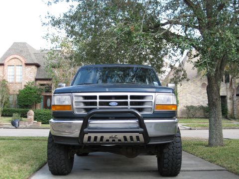 1994 Ford Bronco photo