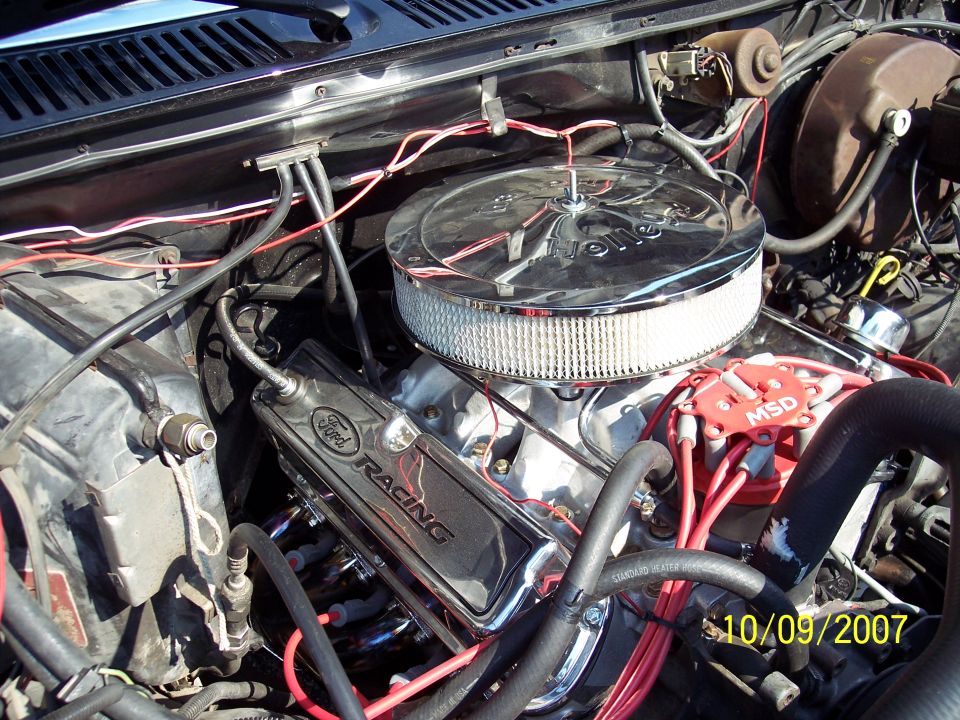 Ford Racing's 385hp 377ft/lbs torque Crate Motor look and feels at home in the engine bay.