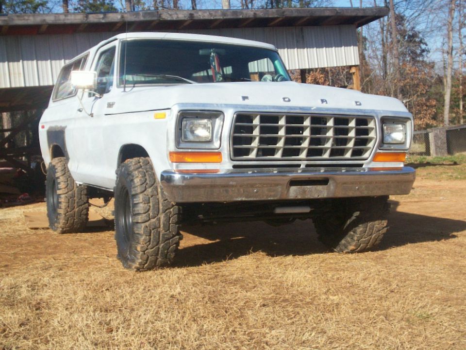 1978 Ford Bronco “hellbetty”