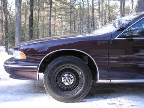 1991 Ford LTD Crown Victoria - This vehicle appears to be a 1996 Chevrolet Caprice, not a 1991 Ford Crown Victoria LTD.
