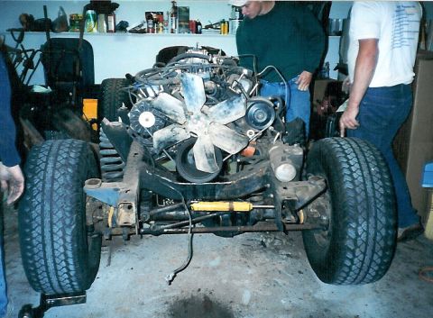 1975 Ford Bronco - The engine is getting sold - no carbs allowed. We don't even know what it came out of.