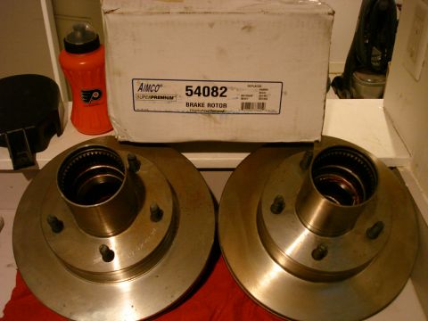 1996 Ford Bronco - AIMCO #54082 Item #32574B - New 1994-4/95 Ford F-150 4wd 1994-4/95 Ford Bronco 1 piece hub seal Stock replacement for 1994-95 bronco and 1/…