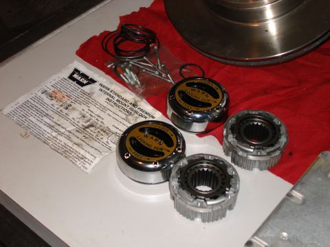 1996 Ford Bronco - Warn Premium Manual Locking Hubs + Conversion Kit