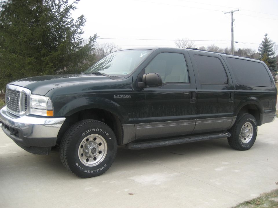 2003 Ford Excursion “jolly green giant”