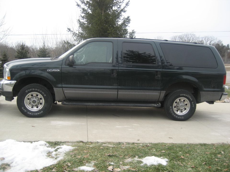 2003 Ford Excursion “jolly green giant”
