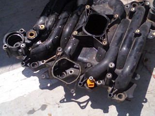 1997 Ford Crown Victoria - Old intake (2)