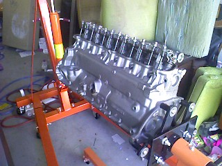 1965 Ford Ranchero - This is a spare motor i have....its a 144. Has a broken crank bearing cap.