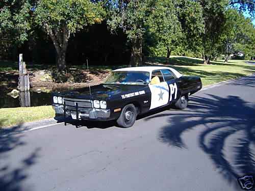 Plymouth Bluesmobile clown car